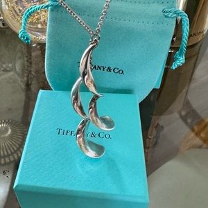 Tiffany sterling silver necklace.